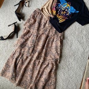 FLASHSALE⚡️Lace Midi Skirt NWT
